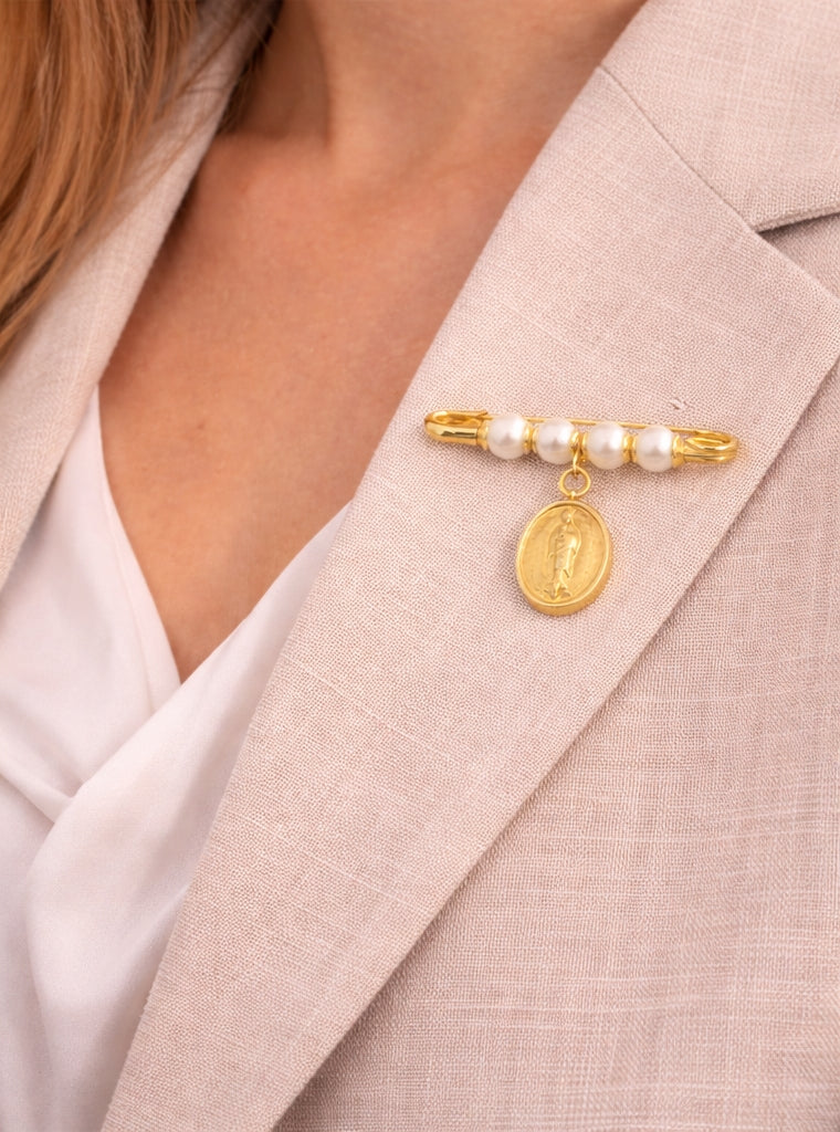 Pearl Pin With Guadalupe Medal 18K YG / Vintage Yellow Gold Filigree Scroll Brooch with Lustrous Round Pearl