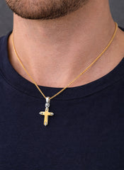 Tiny Cross 18K YWG 2,3 / Classic Yellow Gold High Polish Link Chain Necklace