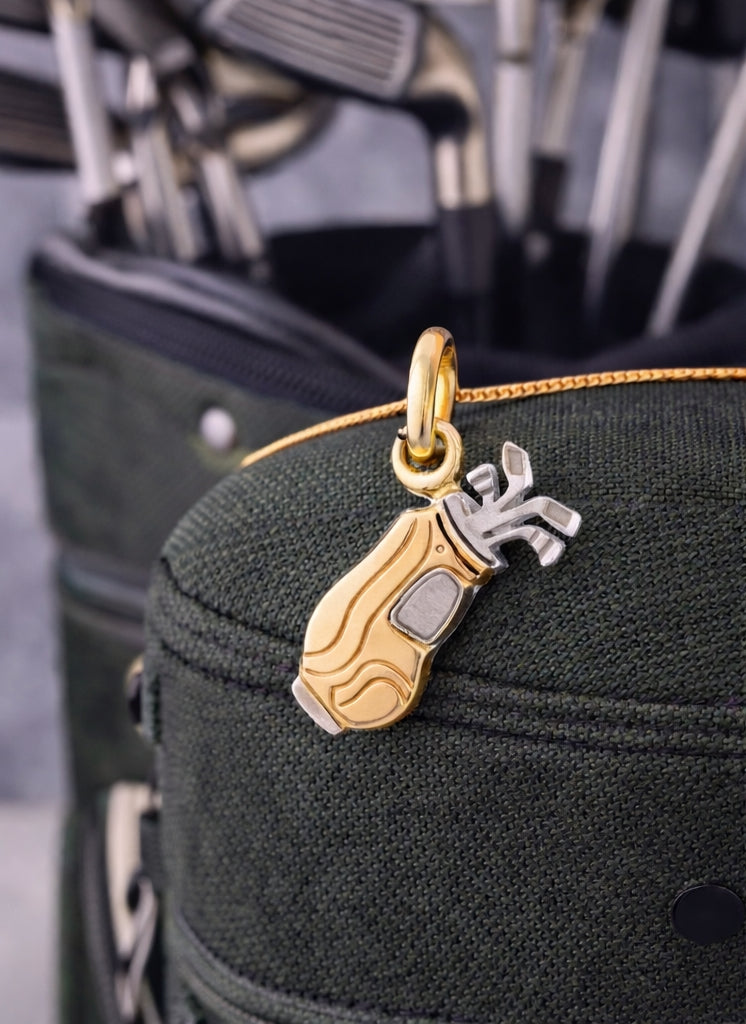 Golf Bag Pendant 18K YWG 2,6 / Vintage-Inspired Yellow Gold Medallion Charm Necklace with Intricate Embossed Detail