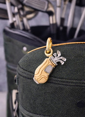 Golf Bag Pendant 18K YWG 2,6 / Vintage-Inspired Yellow Gold Medallion Charm Necklace with Intricate Embossed Detail