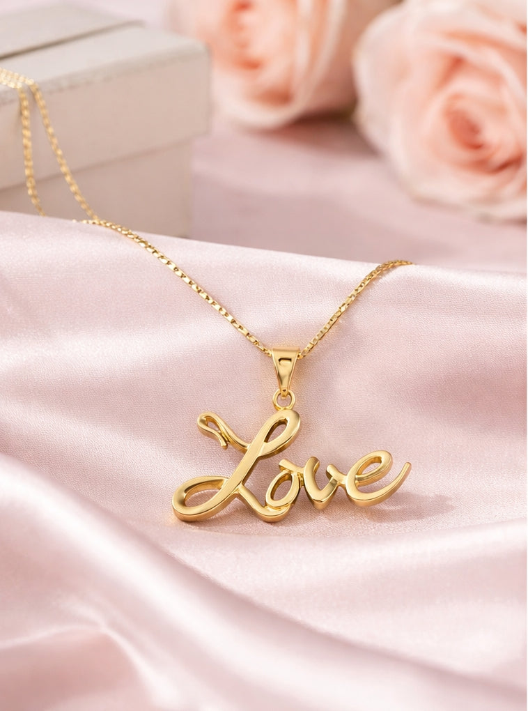 Love Pendant 18K YG 1,7 / Elegant "Love" Script Charm Necklace in Yellow Gold