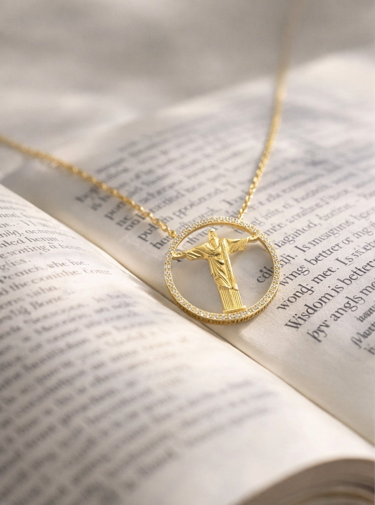 Christ the Redeemer Medal Necklace YG 18K YG 7.40 / D 0.22 / Yellow Gold Charm Necklace with Round Cut Diamond Pendant