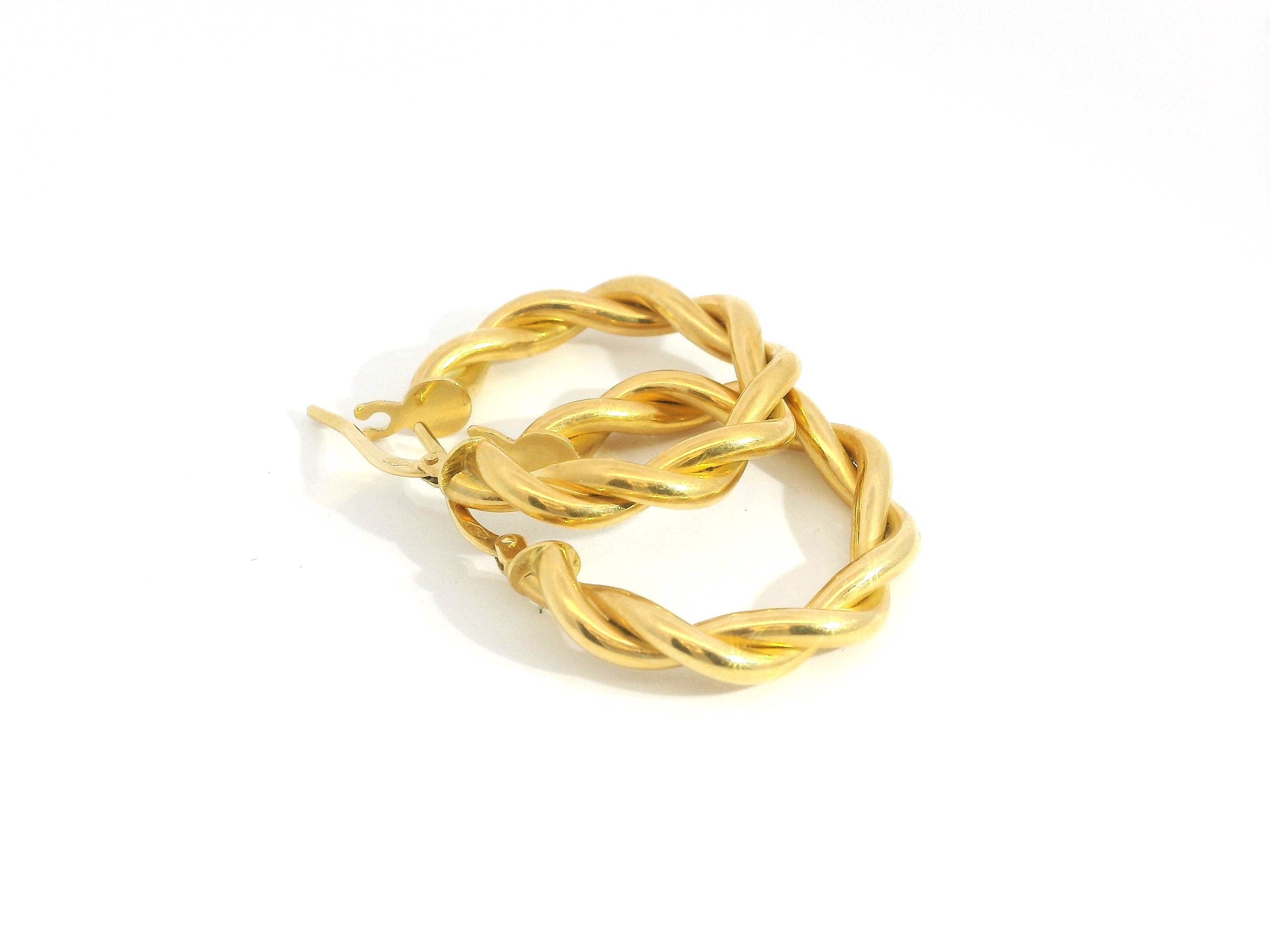 Twisted Hoops 18K YG 2.74 / Size 0.75D / Classic High-Polished Yellow Gold Hoop Earrings