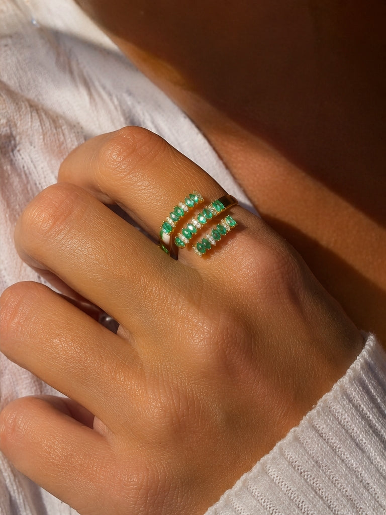 3R Marquise Emerald Diamonds Ring YG 7" 18K YG 6 / D 0.56 / E 2.52 / Yellow Gold Multistone Ring with Marquise Emeralds