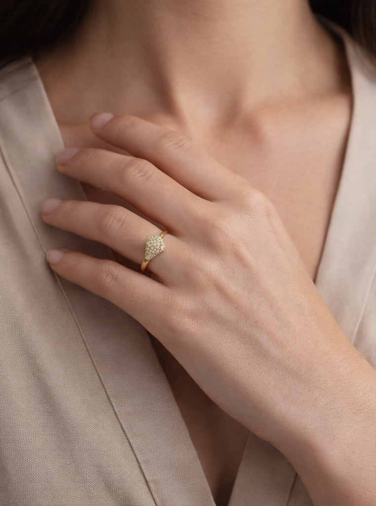Full Diamond gold Ring 18K YG 2.10 / D 0.22 / Classic Round Brilliant Cut Diamond Yellow Gold Signet Ring