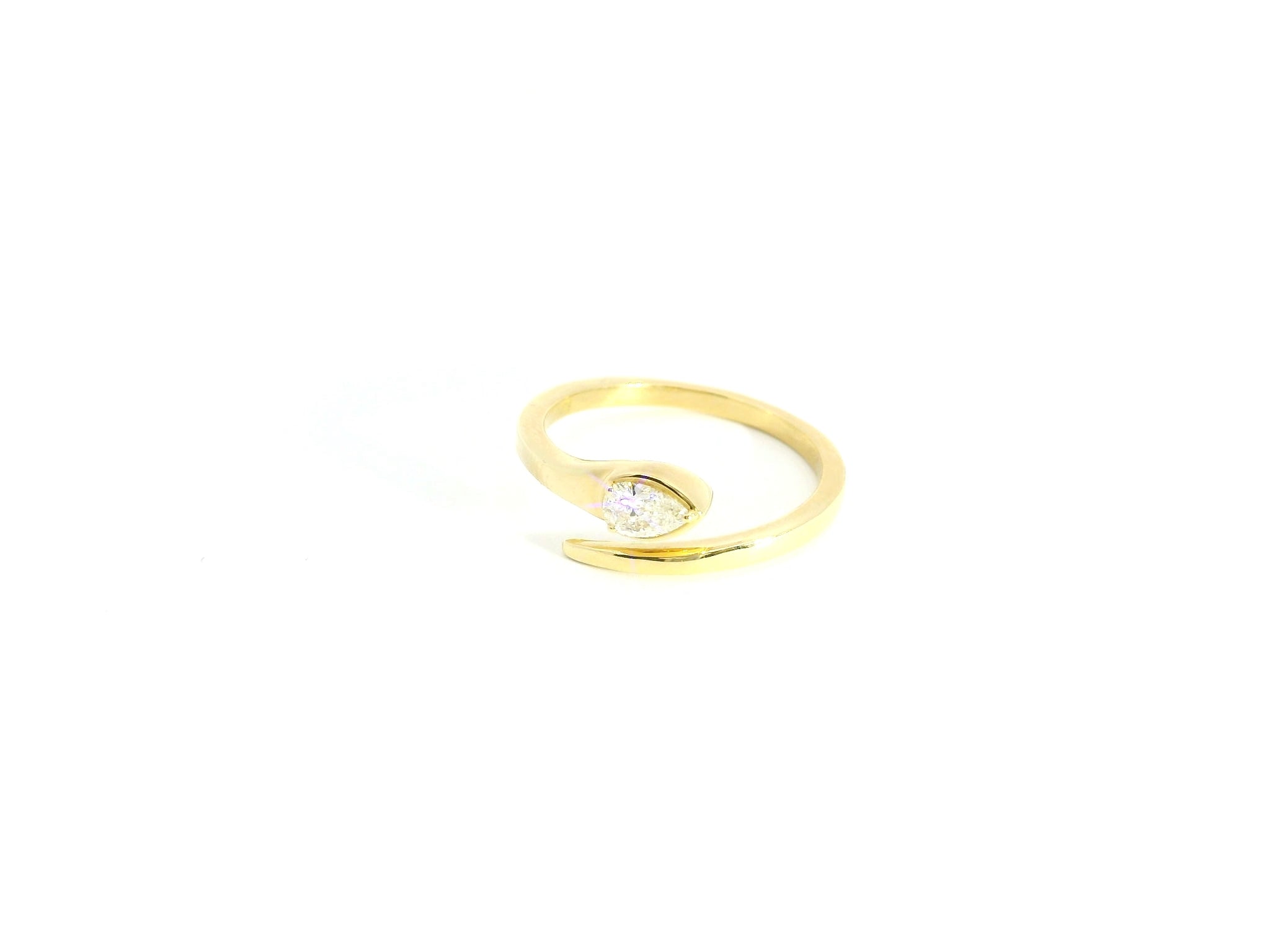 Pear Shaped Brilliant Cut Diamond Solitaire Ring in Yellow Gold