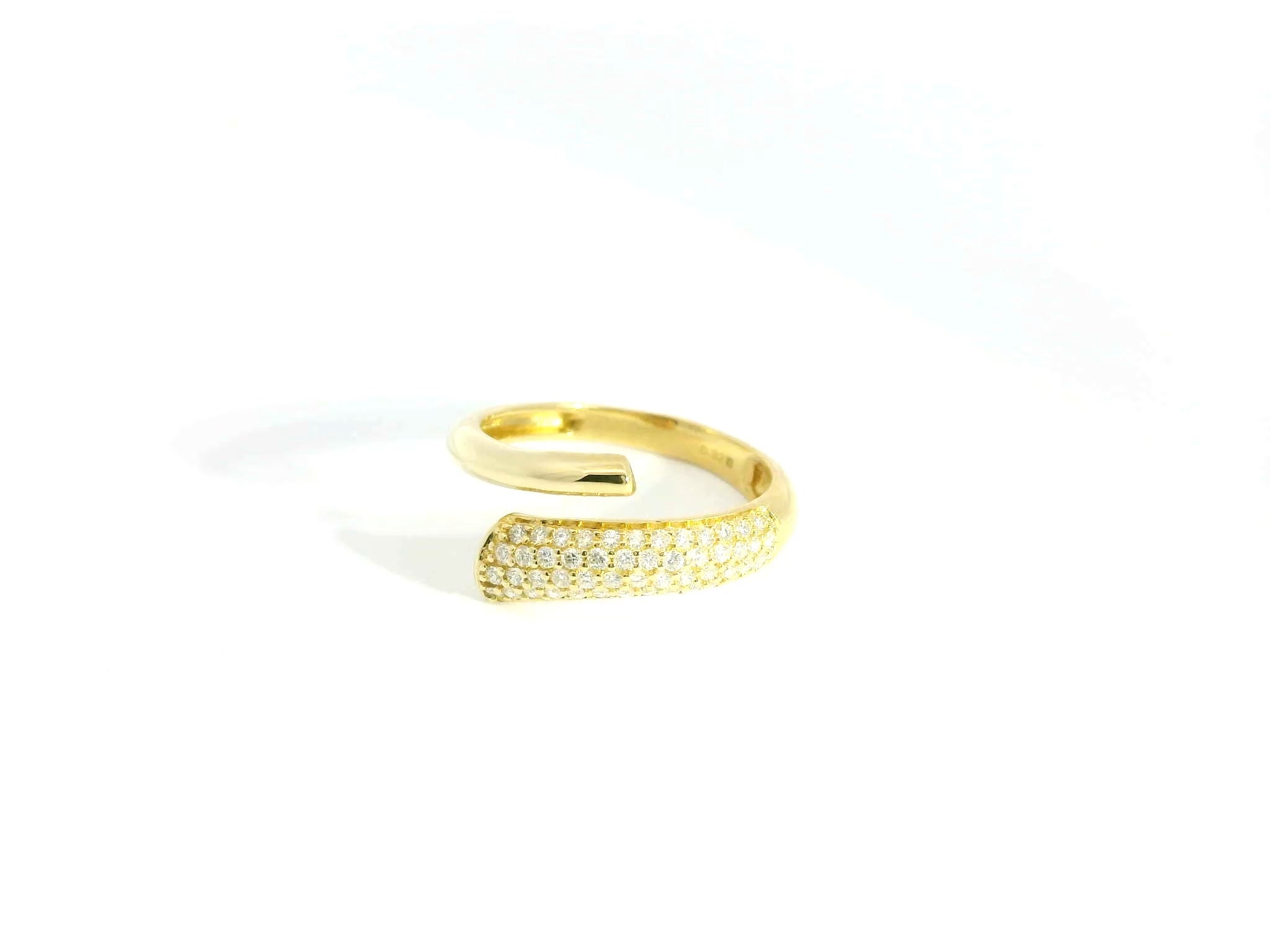 Minimalist Yellow Gold Brilliant Cut Diamond Band