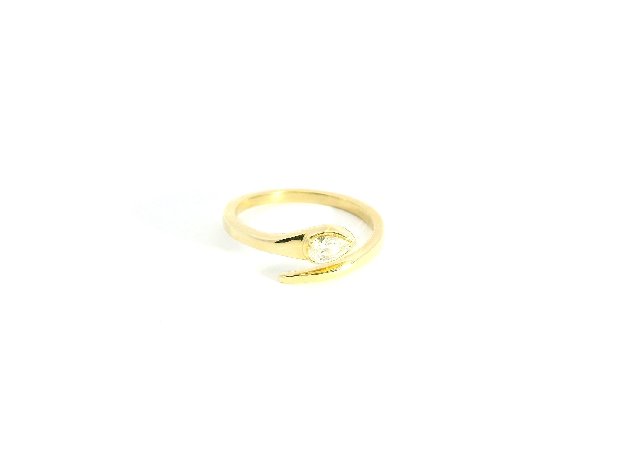 Pear Shaped Brilliant Cut Diamond Solitaire Ring in Yellow Gold