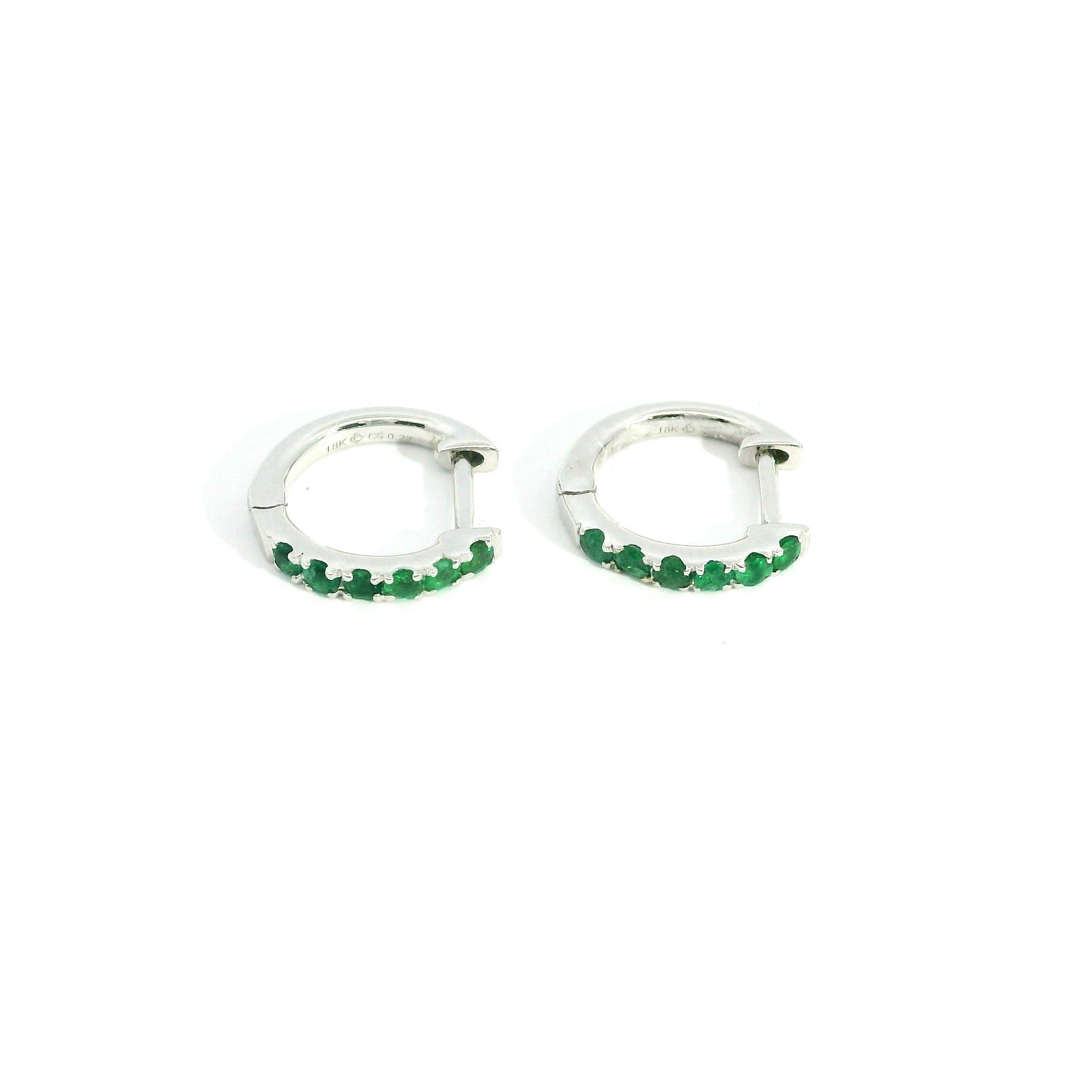 Emerald Mini Hoops 18K WG 1.16 / 0.22 / Elegant White Gold Hoop Earrings with Round Brilliant Cut Emeralds
